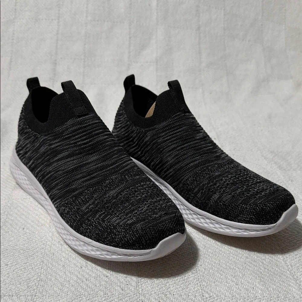 Cushionaire Black Knit Slip-On Women’s Shoes - Picture 7 of 8